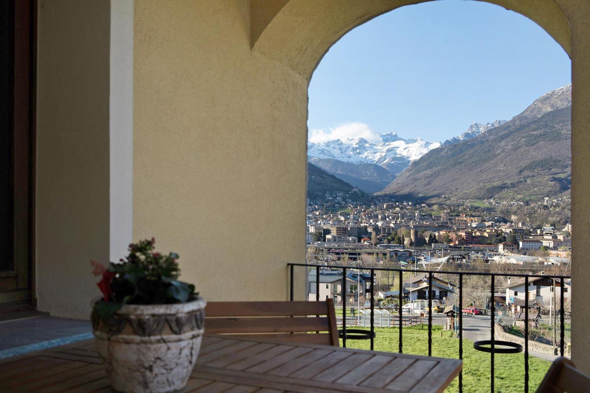 Ampaillan 002 Apartment Aosta Exterior photo